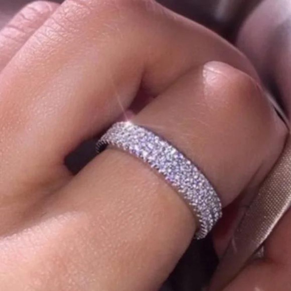 NEW 925 STERLING SILVER FULL ETERNITY BAND RING, CUTE RING, SHINY RING. - Picture 5 of 6